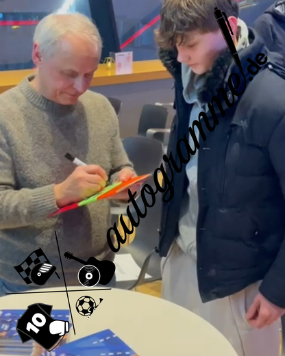 Kapitänsbinde Olaf Thon signiert im Rahmen Deutschland DFB