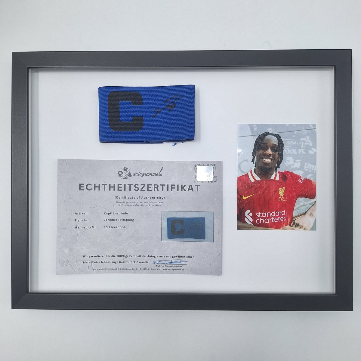 Kapitänsbinde Jeremie Frimpong signiert im Rahmen FC Liverpool Autogramm