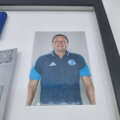Kapitänsbinde Willi Landgraf signiert im Rahmen Schalke 04 COA blau