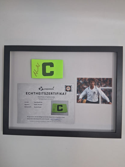 Kapitänsbinde Rainer Bonhof signiert im Rahmen Deutschland DFB