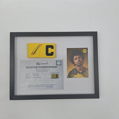 Kapitänsbinde Karim Adeyemi signiert im Rahmen Borussia Dortmund Autogramm COA