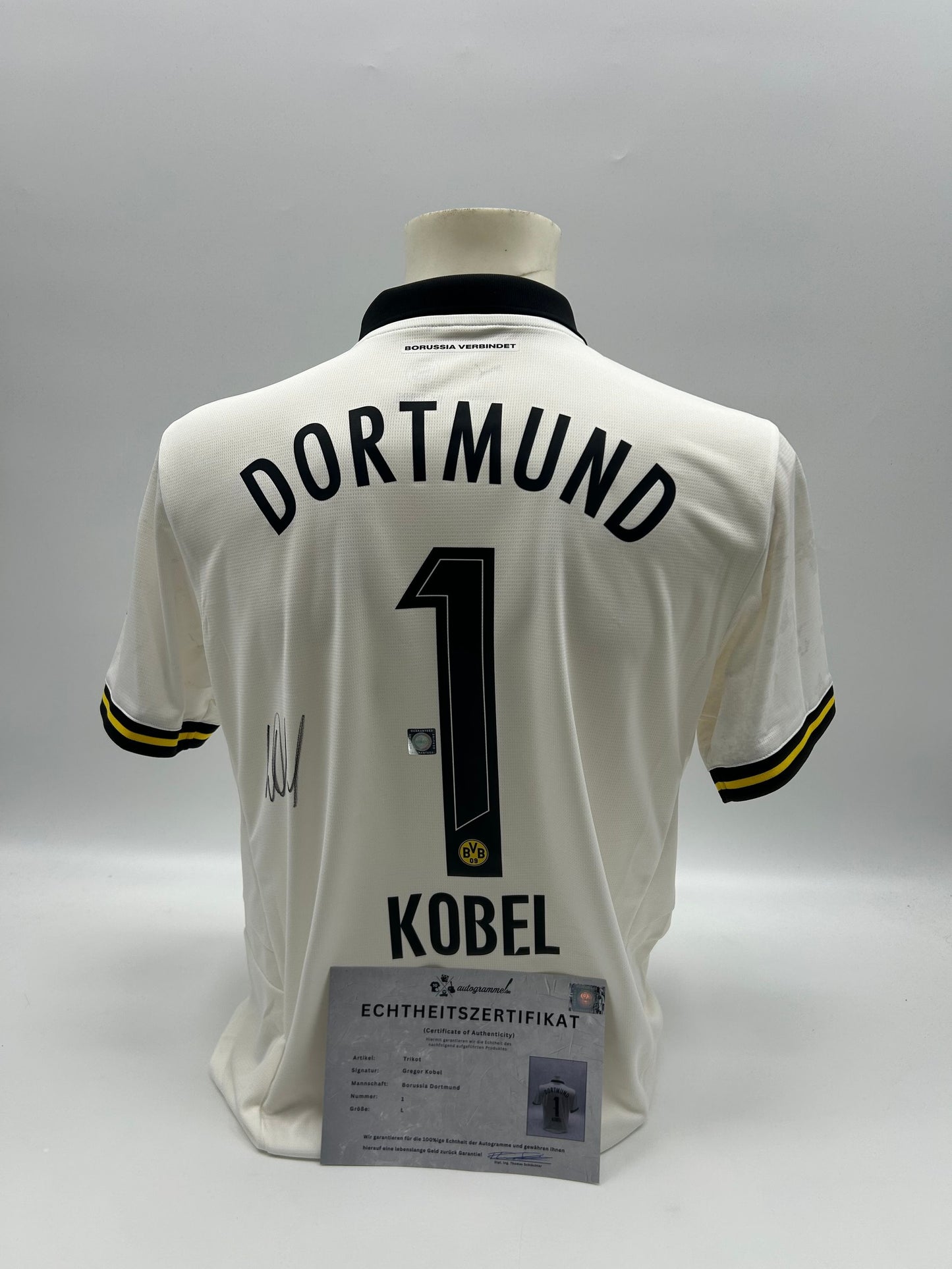 Borussia Dortmund jersey signed Gregor Kobel autograph BVB Puma L