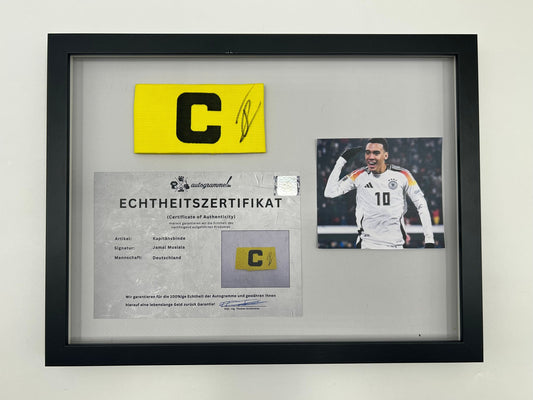 Kapitänsbinde Jamal Musiala signiert im Rahmen DFB Fußball COA  Autogramm