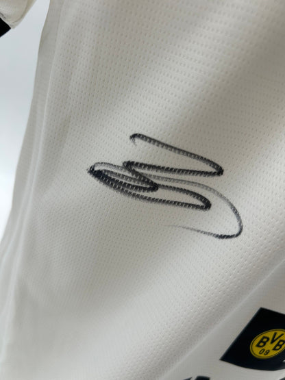 Borussia Dortmund jersey Ramy Bensebaini signed autograph BVB Puma M