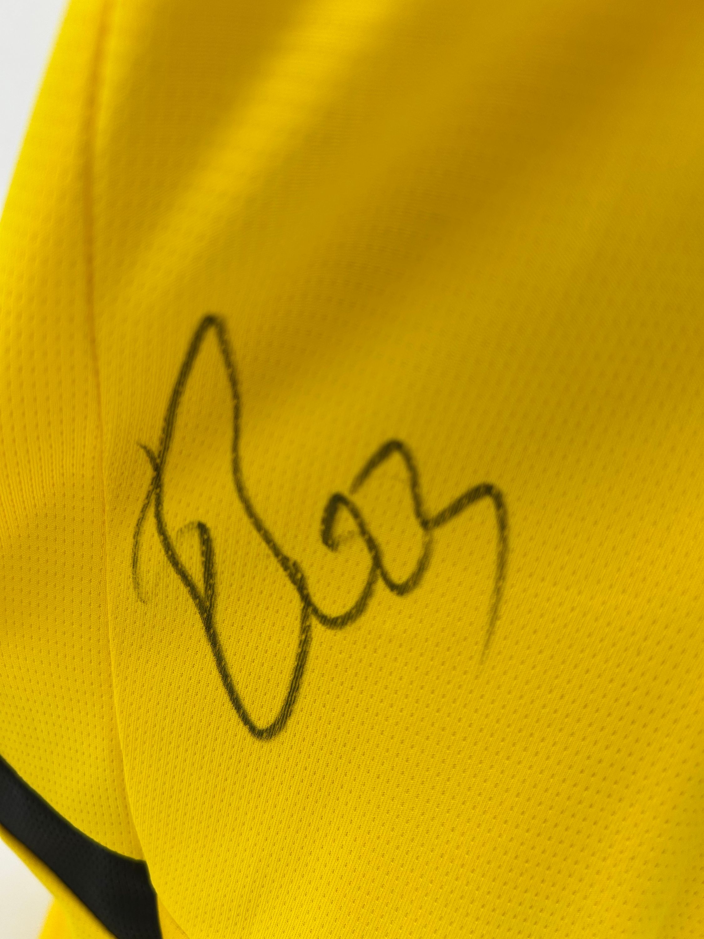 Borussia Dortmund jersey emre can signed BVB autograph Puma M