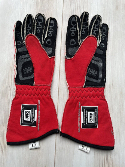 Giancarlo Fisichella Formula 1 original worn driver gloves signed