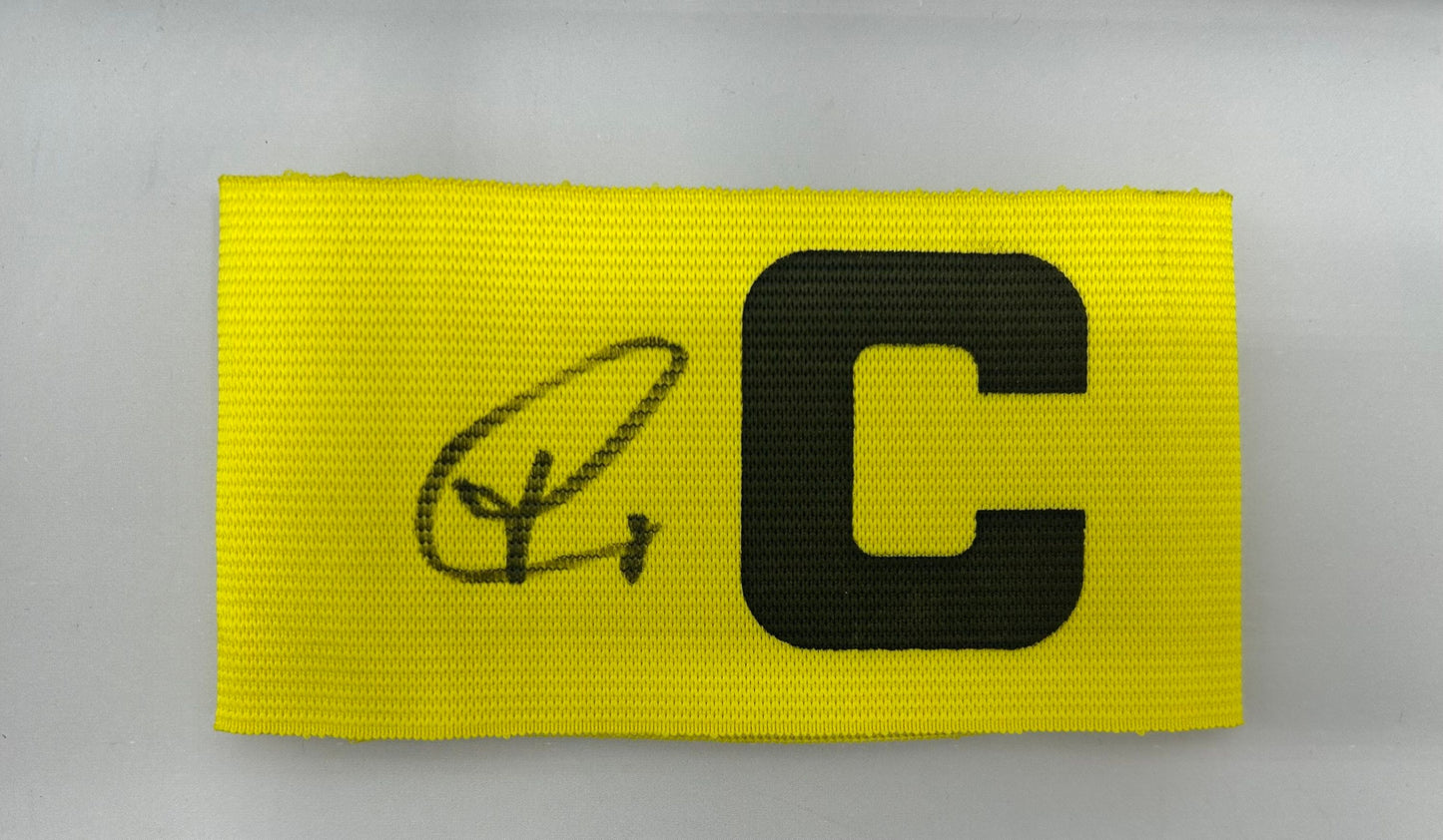 Kapitänsbinde Toni Kroos signiert im Rahmen DFB Fußball COA  Autogramm