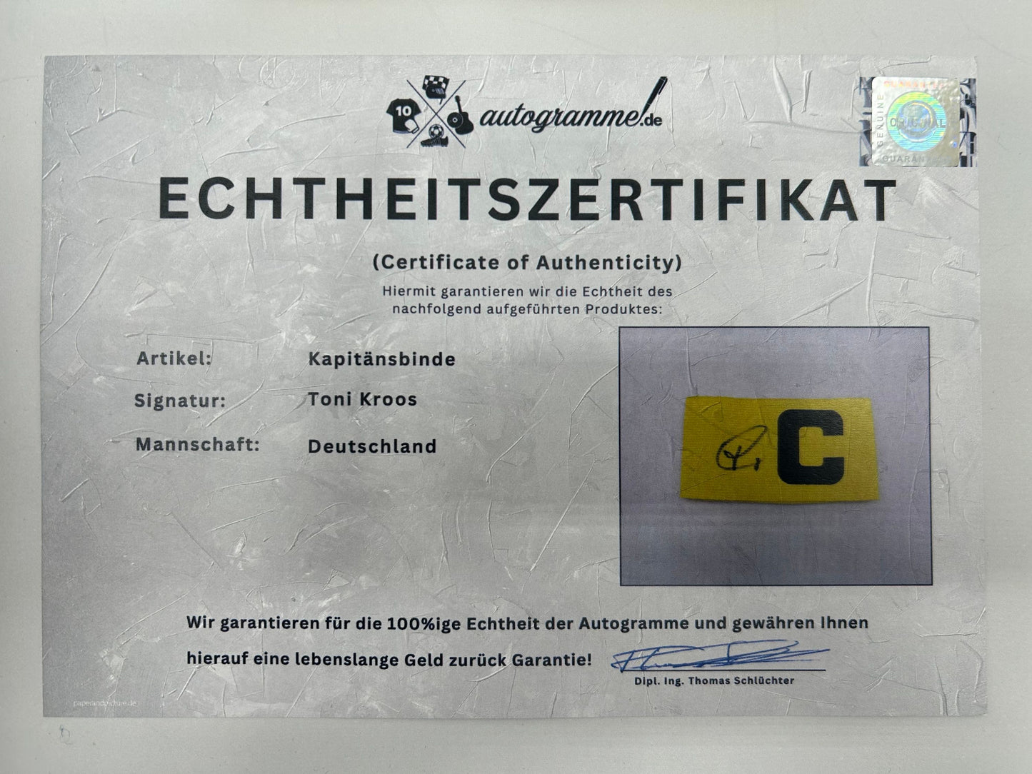 Kapitänsbinde Toni Kroos signiert im Rahmen DFB Fußball COA  Autogramm