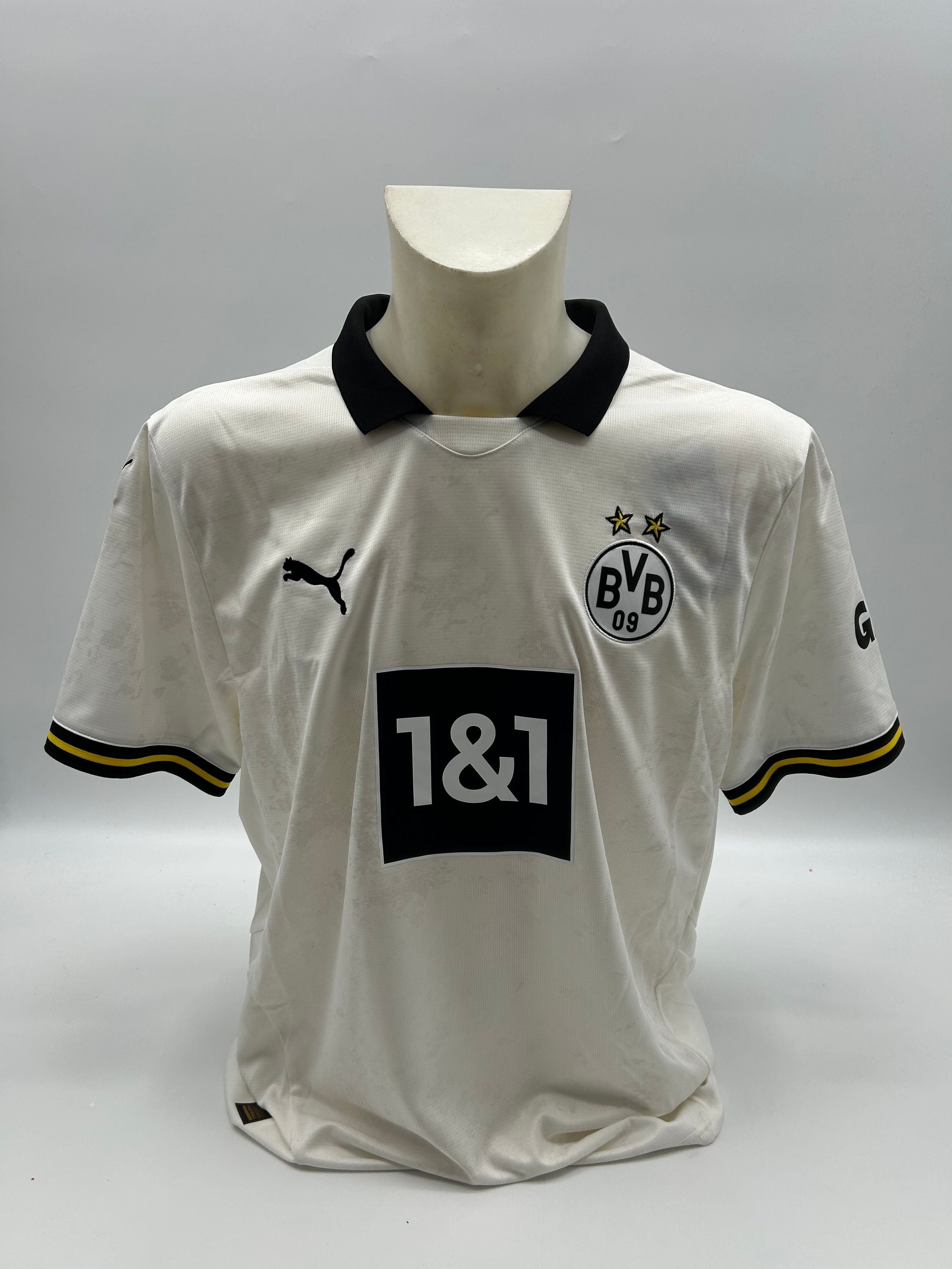 Borussia Dortmund jersey Ramy Bensebaini signed autograph BVB Puma XL