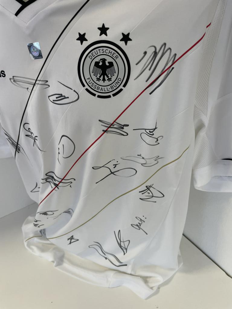 Deutschland Trikot EM 2012 Teamsigniert DFB Fußball Autogramm COA Adidas Neu XL