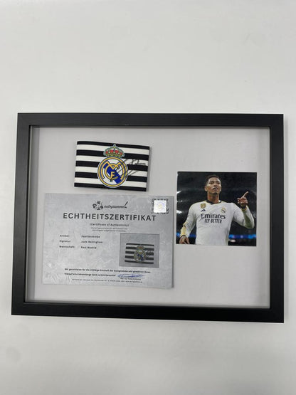 Kapitänsbinde Jude Bellingham signiert im Rahmen Real Madrid COA Autogramm