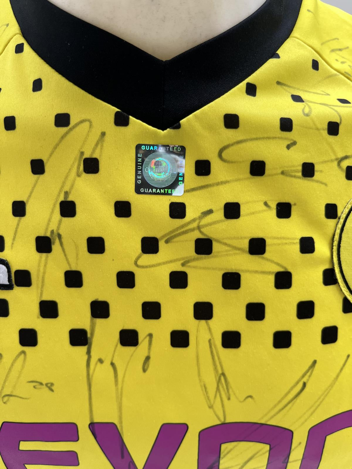 BVB Trikot 2011/2012 Teamsigniert Borussia Dortmund Kappa 176