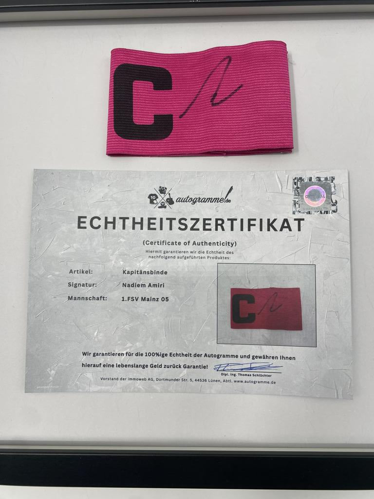 Kapitänsbinde Nadiem Amiri signiert im Rahmen Mainz 05 Autogramm Fußball COA