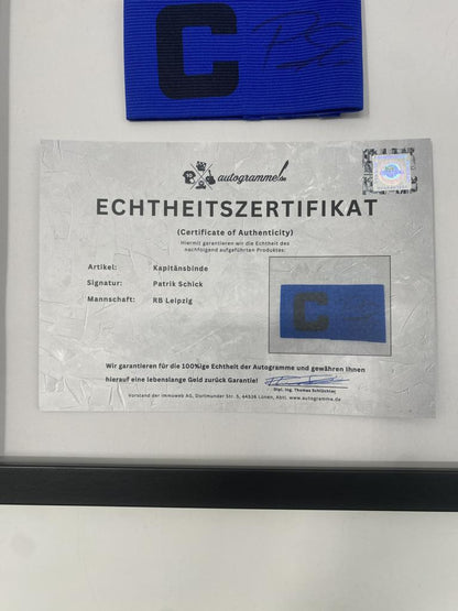Kapitänsbinde Patrik Schick signiert im Rahmen RB Leipzig Autogramm Fußball COA