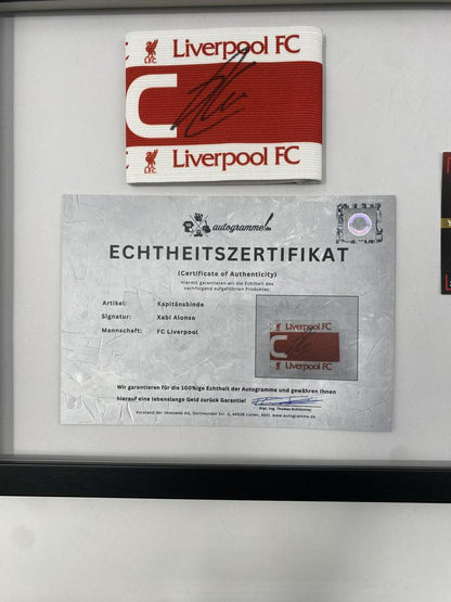 Kapitänsbinde Xabi Alonso signiert im Rahmen FC Liverpool Autogramm COA