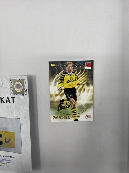 Kapitänsbinde Matthias Sammer signiert im Rahmen Borussia Dortmund COA