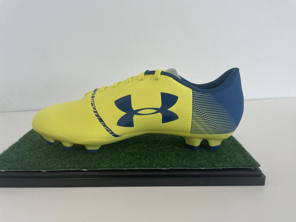 Fußballschuh Dahoud signiert Autogramm Under Armour Brighton & Hove Albion