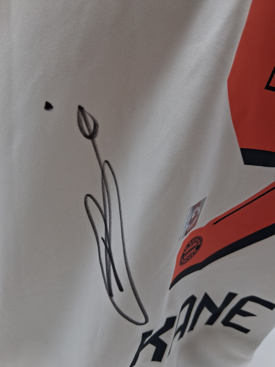Bayern München Trikot Harry Kane signiert Autogramm Adidas COA M