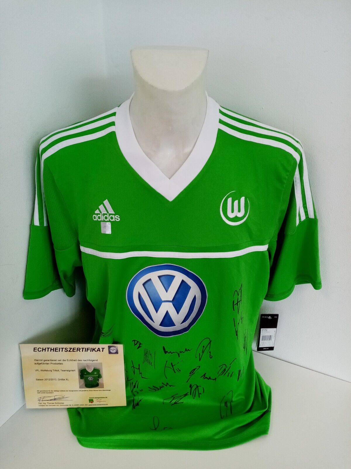 VFL Wolfsburg Jersey 2012/2013 Team Signed Wolves Autograph Adidas Bundesliga XL