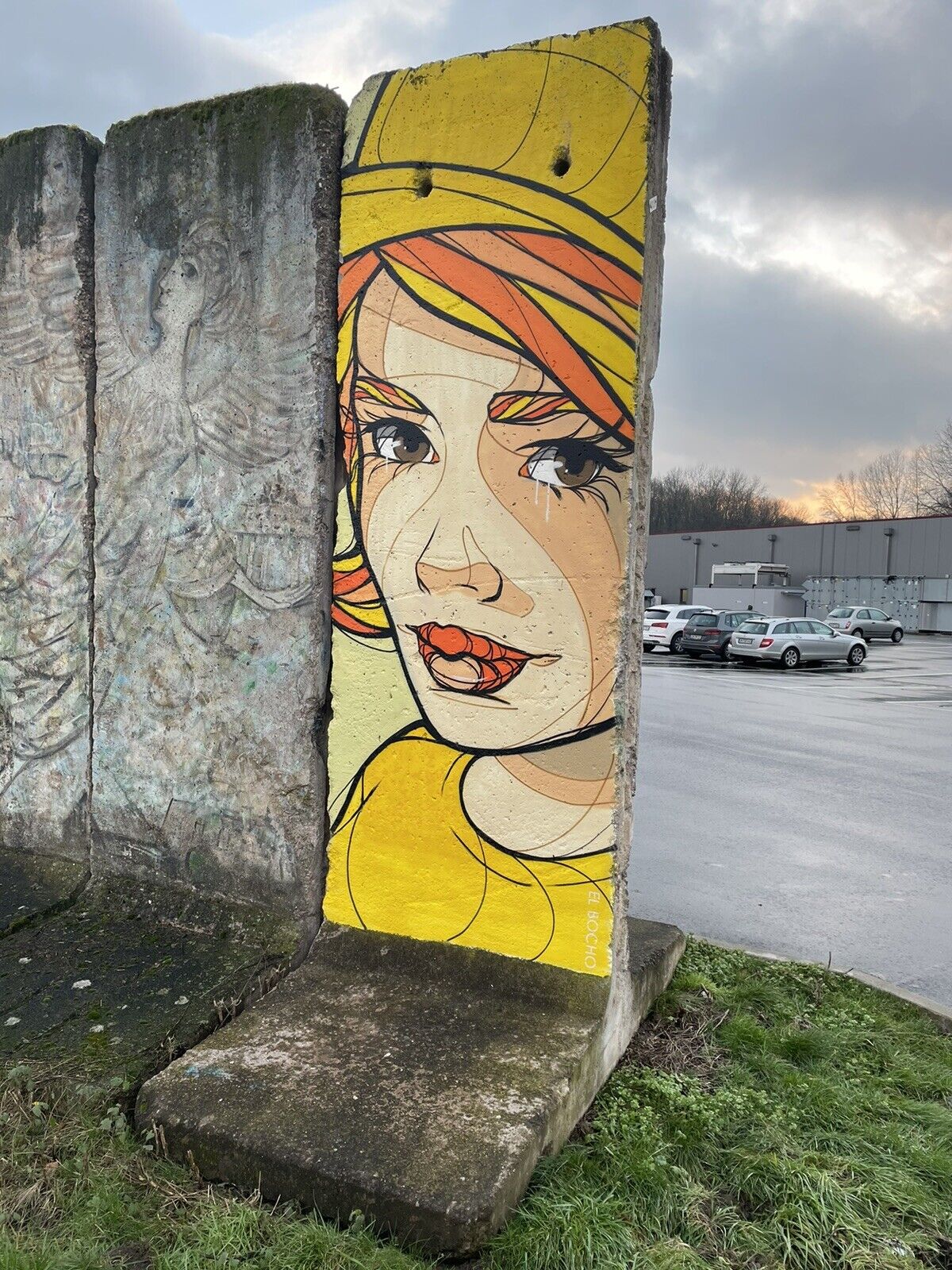 El Bocho painted Berlin Wall - real wall element segment
