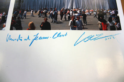 Lámina artística firmada a mano por Christo y Jeanne-Claude + tejido original del Reichstag 