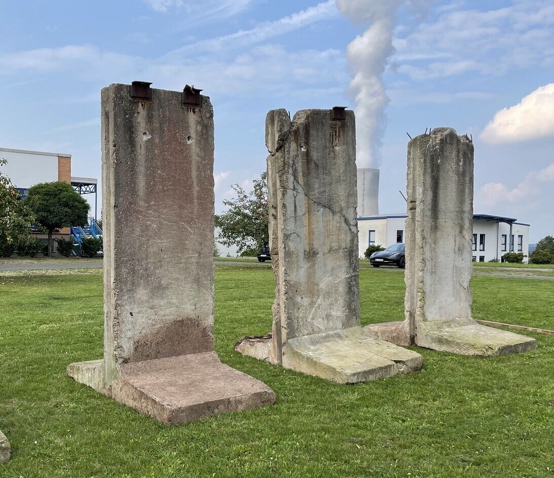 Berliner Mauer - Echtes Mauerelement -segment inkl. Anlieferung