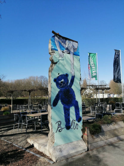 Mino Art Painted Berlin Mauer - Real Wall Element segment