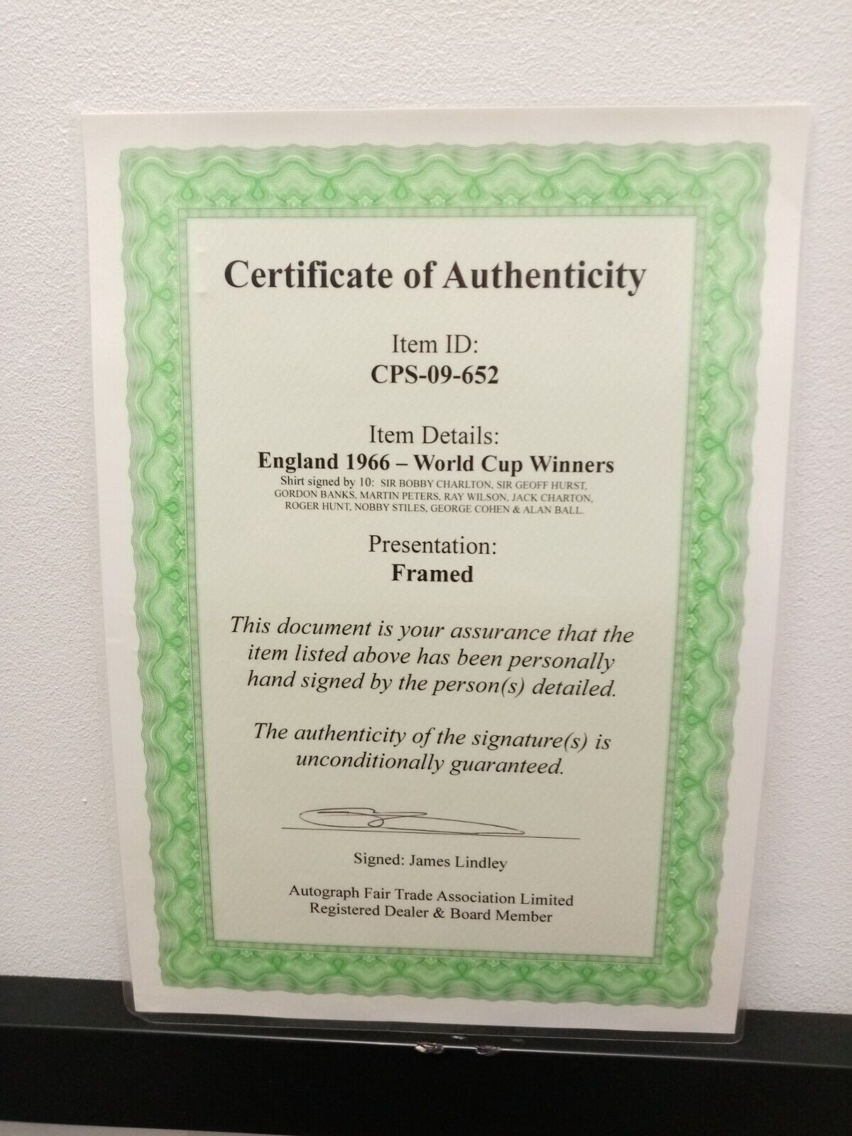 England Repro Trigot WM 1966 + frame team signed autograph Hurst Charlton Coa