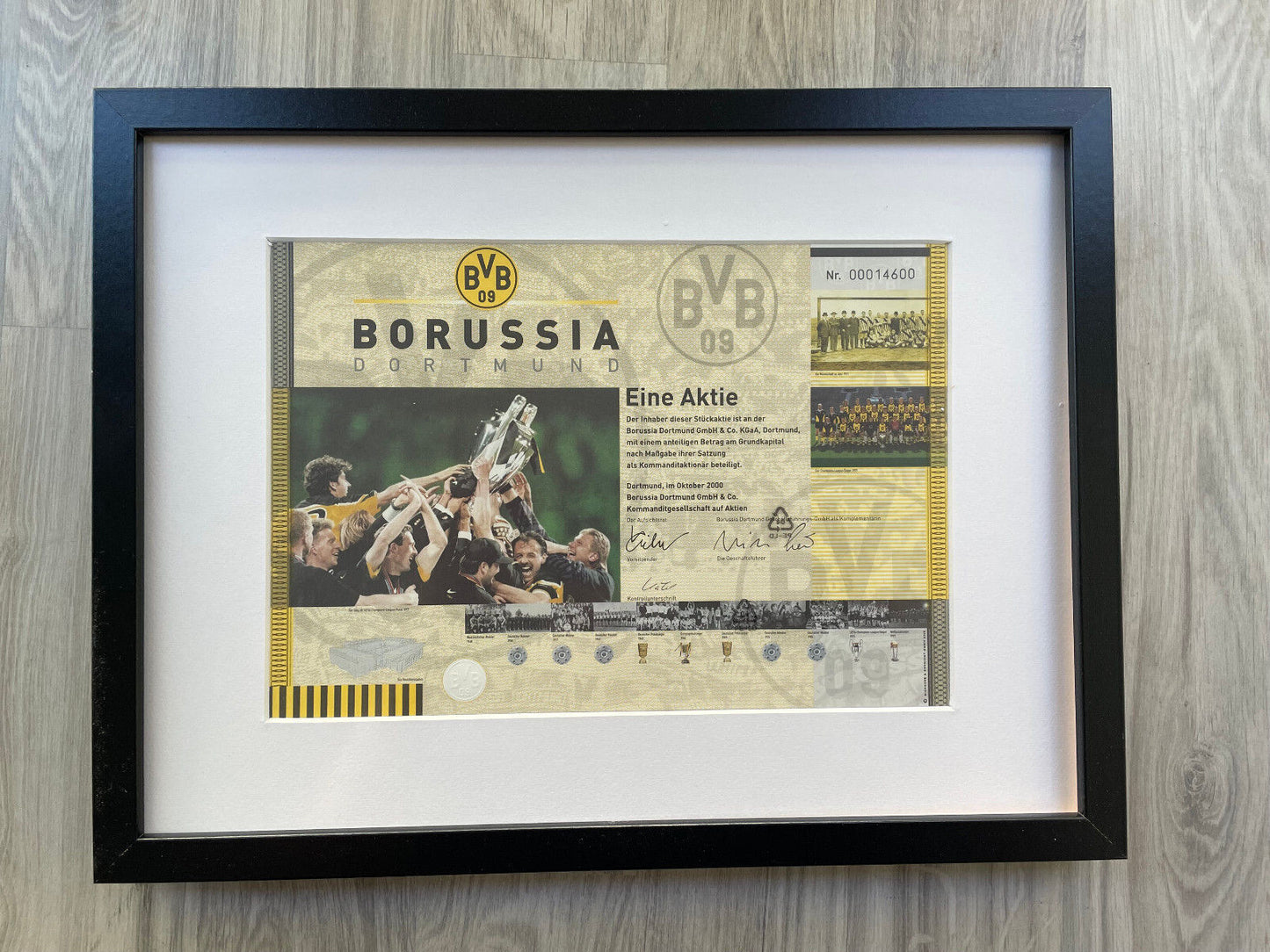 Original BvB Borussia Dortmund Schmuck Aktie gerahmt