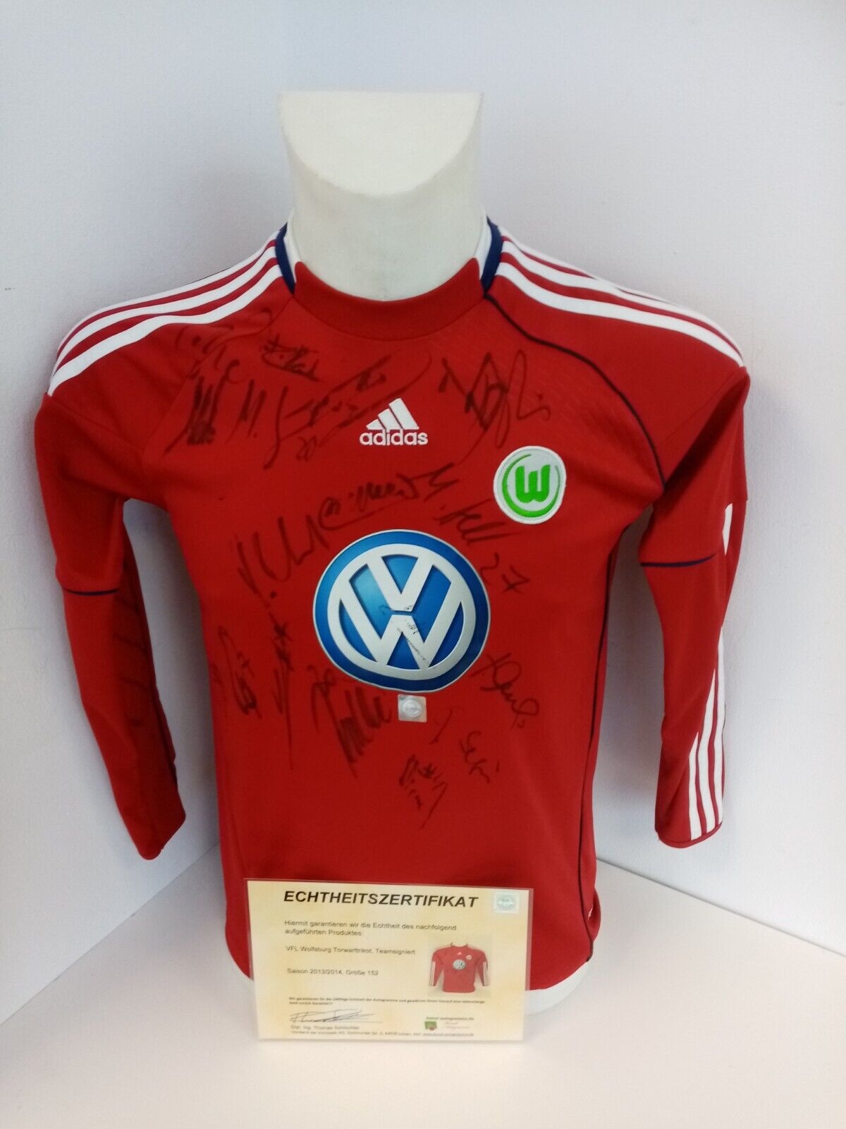 VfL Wolfsburg goalkeeper jersey 2013/2014 team signed adidas bundesliga wolves 152