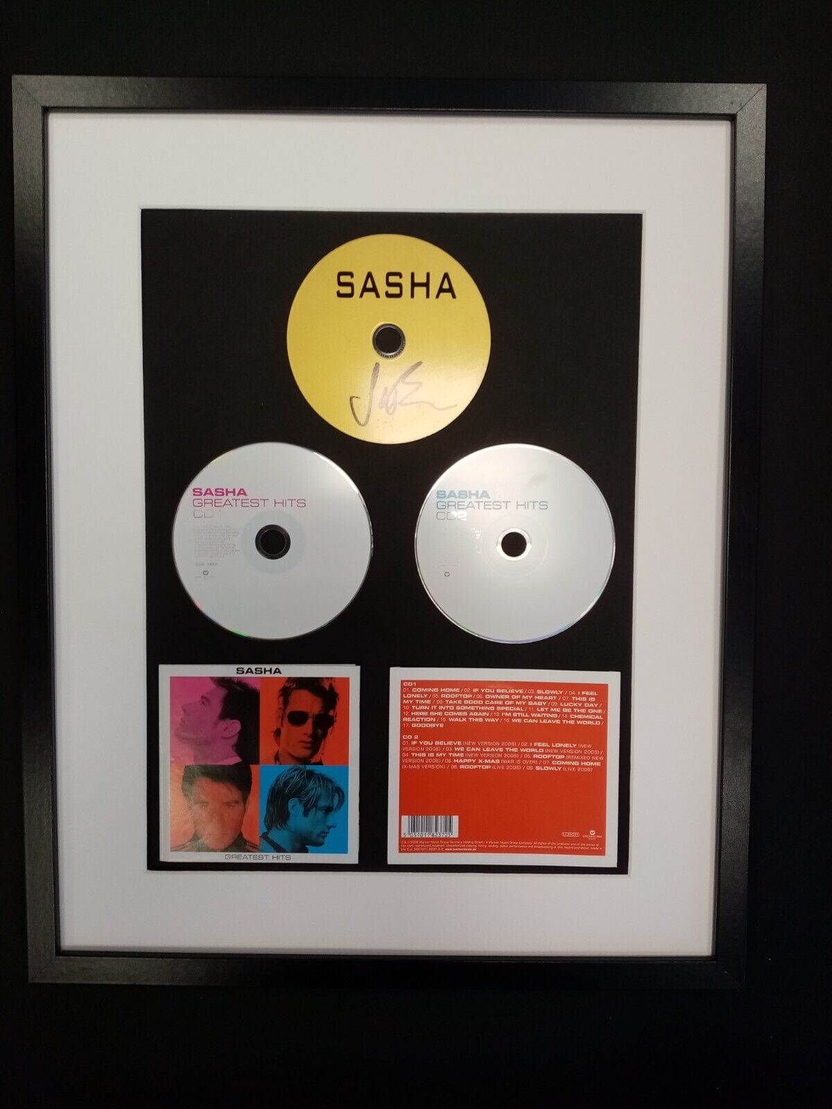 CD / Blank Sasha signed with album in frame autograph music charts new