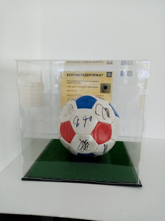 Football Bayern Munich signed 1995/1996 + showcase signature COA Bundesliga