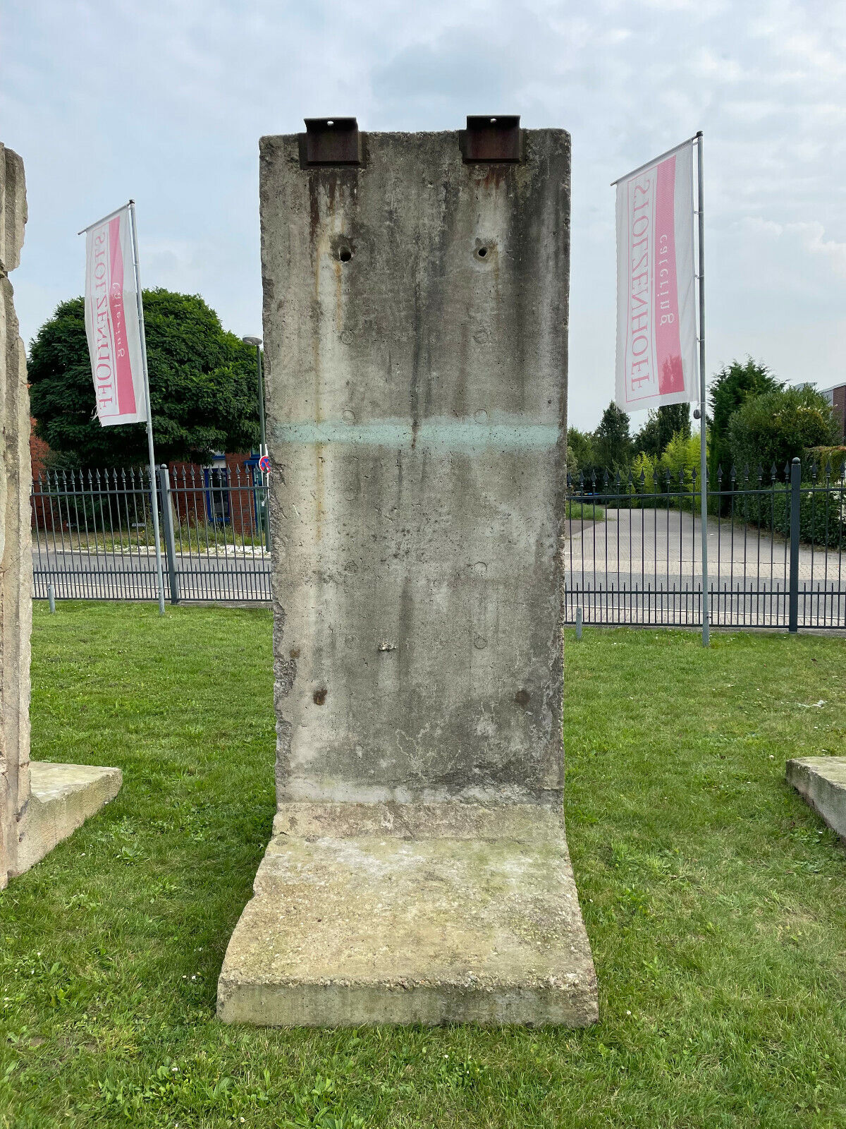 Berliner Mauer - Echtes Mauerelement -segment inkl. Anlieferung