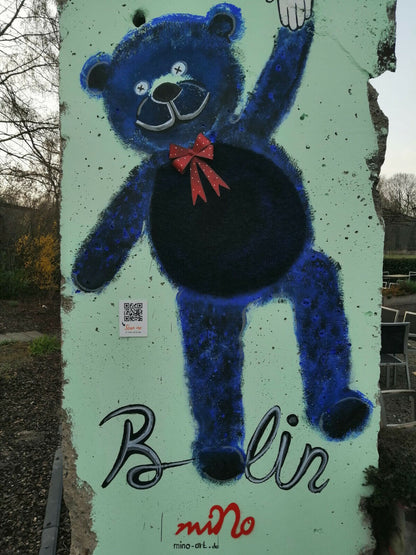 Mino Art Painted Berlin Mauer - Real Wall Element segment