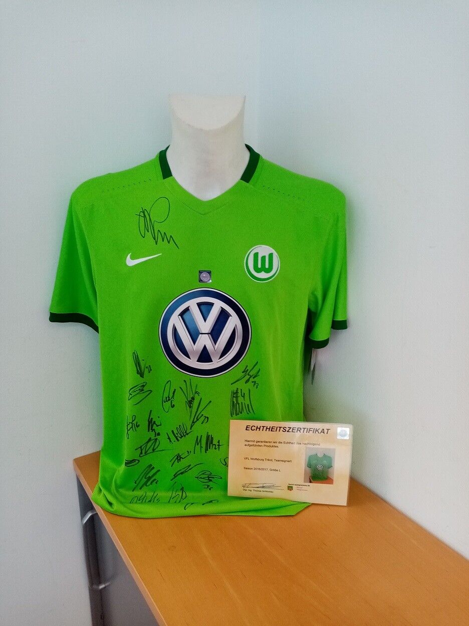 VFL Wolfsburg Jersey 2016/2017 Team Signed Wolves Autograph Football New Nike L