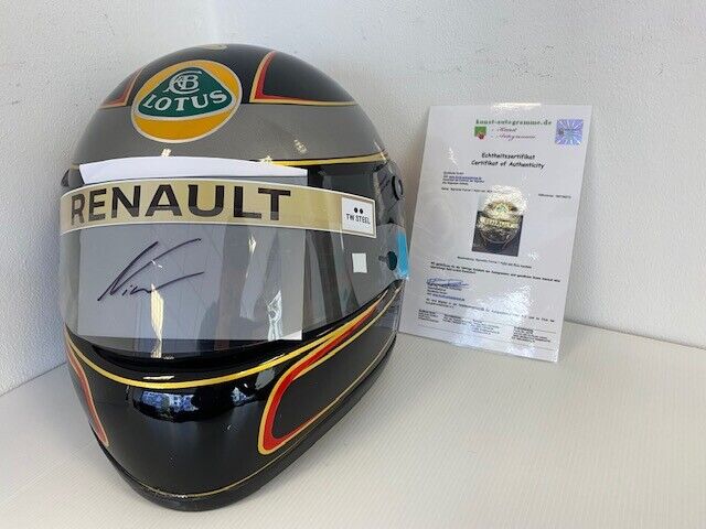 Nick Heidfeld Formula 1 helmet with original signature and certificate of authenticity