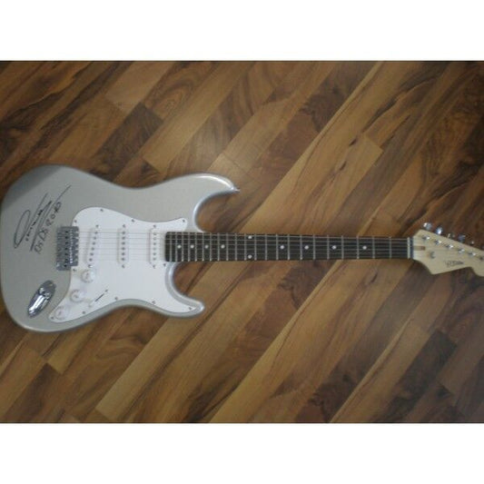 Electric guitar, guitar signed by Merzad Marashi